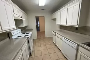 804 Cullum A Ct, Hurst, TX 76053 - Photo 14