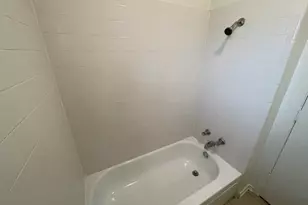 804 Cullum A Ct, Hurst, TX 76053 - Photo 18