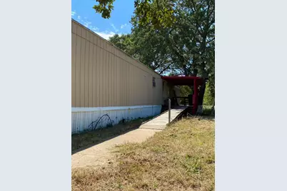 1000 Sundance Drive, West Tawakoni, TX 75474 - Photo 2