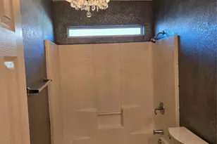 1111 Wynnewood Dr, Glenn Heights, TX 75154 - Photo 22