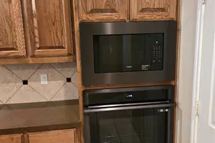 1111 Wynnewood Dr, Glenn Heights, TX 75154 - Photo 6