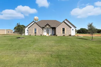 1005 Ronnie Court, Springtown, TX 76082 - Photo 2