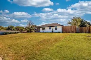 310 E 6th St, Prosper, TX 75078 - Photo 4