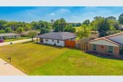 310 E 6th Street, Prosper, TX 75078 - Photo 2