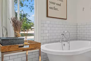 724 N 19th St, Waco, TX 76707 - Photo 18