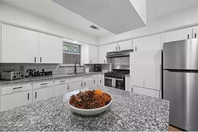 7419 Neuhoff Drive, Dallas, TX 75217 - Photo 8