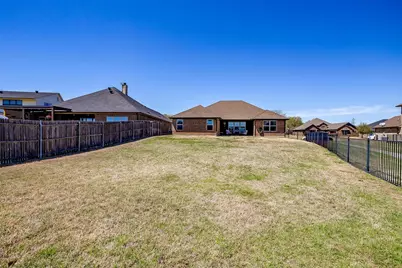 1023 Saint Andrews Drive, Burleson, TX 76028 - Photo 32