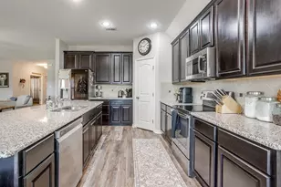 1023 Saint Andrews Dr, Burleson, TX 76028 - Photo 14