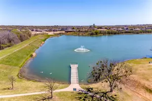 1023 Saint Andrews Dr, Burleson, TX 76028 - Photo 34