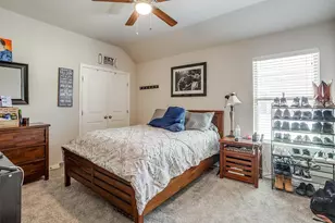 1023 Saint Andrews Dr, Burleson, TX 76028 - Photo 26