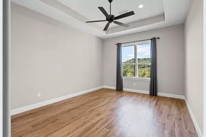 8732 Fullerton Drive, Cleburne, TX 76033 - Photo 16