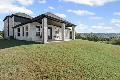 8732 Fullerton Drive, Cleburne, TX 76033 - Photo 36