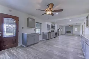 2300 Conveyor Dr, Burleson, TX 76028 - Photo 8