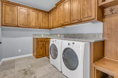 1865 Austin Hines Drive, China Spring, TX 76633 - Photo 8