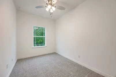412 E 7th Street #2, Bonham, TX 75418 - Photo 10