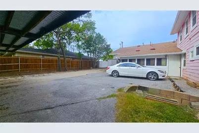 1015 S Welch Street S #A, Denton, TX 76201 - Photo 20