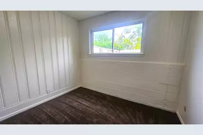 1015 S Welch Street S #A, Denton, TX 76201 - Photo 4