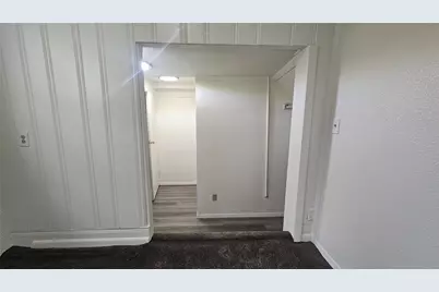 1015 S Welch Street S #A, Denton, TX 76201 - Photo 8