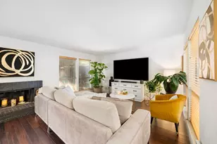 9810 Amberton Pkwy, Dallas, TX 75243 - Photo 14