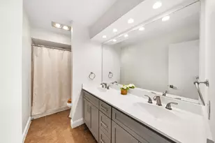 9810 Amberton Pkwy, Dallas, TX 75243 - Photo 10