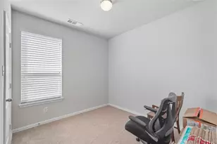 821 Kirby Dr, Argyle, TX 76226 - Photo 4