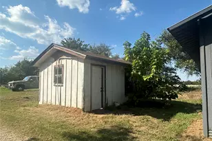 2764 W Hwy 199, Springtown, TX 76082 - Photo 18