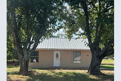2764 W Highway 199, Springtown, TX 76082 - Photo 1
