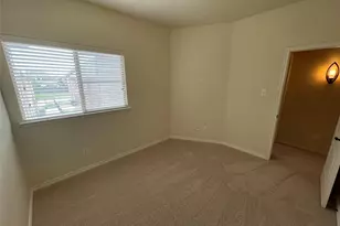 4240 Comanche Dr, Carrollton, TX 75010 - Photo 10