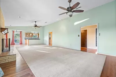 105 Riverside Drive, Mineral Wells, TX 76067 - Photo 8