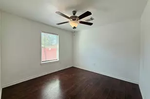 311 N MacArthur Blvd, Irving, TX 75061 - Photo 12