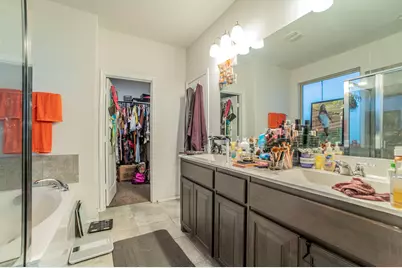 1808 Creekwood Drive, Cleburne, TX 76033 - Photo 10