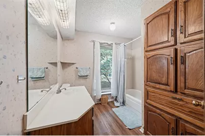 117 Oakhaven Drive, Grand Prairie, TX 75050 - Photo 18
