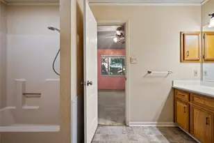 272 Locklar Loop, Waco, TX 76705 - Photo 20