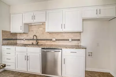 602 McAnear Street, Cleburne, TX 76033 - Photo 12