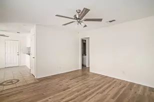 602 McAnear St, Cleburne, TX 76033 - Photo 6