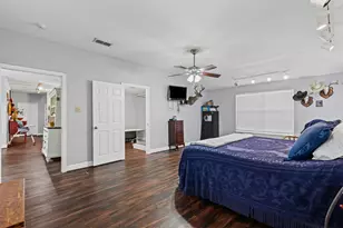 208 W Allen Ave, Godley, TX 76044 - Photo 14