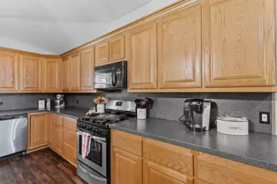 208 W Allen Avenue, Godley, TX 76044 - Photo 12