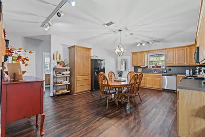 208 W Allen Avenue, Godley, TX 76044 - Photo 10