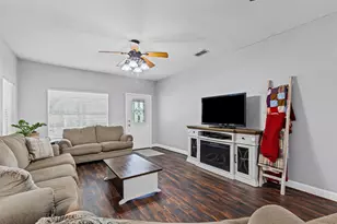 208 W Allen Ave, Godley, TX 76044 - Photo 8