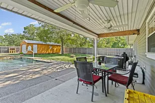 208 W Allen Ave, Godley, TX 76044 - Photo 24