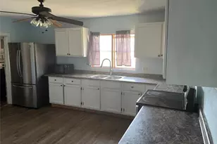 521 N 5th St, Crowell, TX 79227 - Photo 12