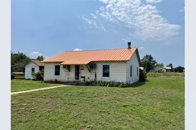 521 N 5th Street, Crowell, TX 79227 - Photo 2