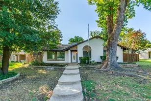 1406 Cotillion Dr, Plano, TX 75074 - Photo 2