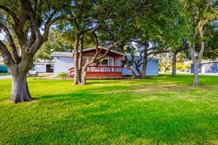 4713 Fox Hollow Rd, Possum Kingdom Lake, TX 76450 - Photo 4