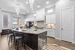 2812 Orchid St, Carrollton, TX 75007 - Photo 12