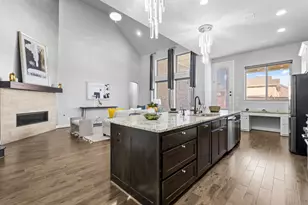 2812 Orchid St, Carrollton, TX 75007 - Photo 10