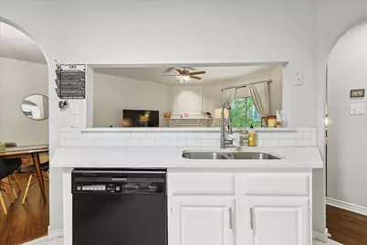 3033 San Jacinto Street #312, Dallas, TX 75204 - Photo 12