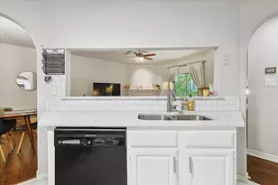 3033 San Jacinto St, Dallas, TX 75204 - Photo 12