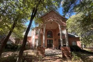 341 Rolling Oaks Ridge, Cedar Hill, TX 75104 - Photo 2