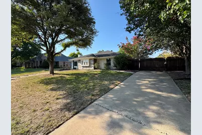 9112 Westwood Shores Drive, Fort Worth, TX 76179 - Photo 4